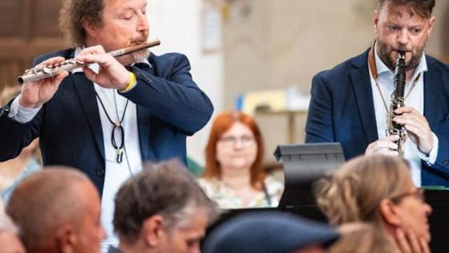 Brussels Jazz Orchestra en Philippe Thuriot - Looking Within