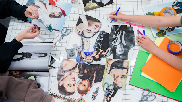 Collages en knipsels papier