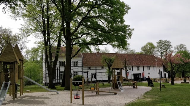 Binnenplein Domein Bovy