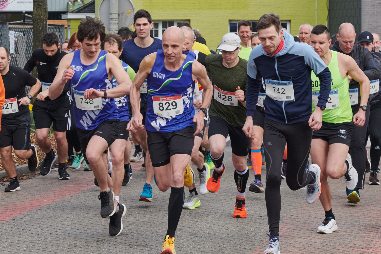 klaar... start lentejogging