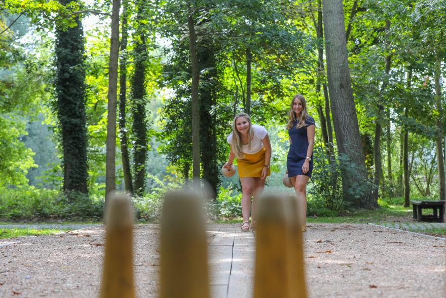 Bolle- kaas- en kegelbaan