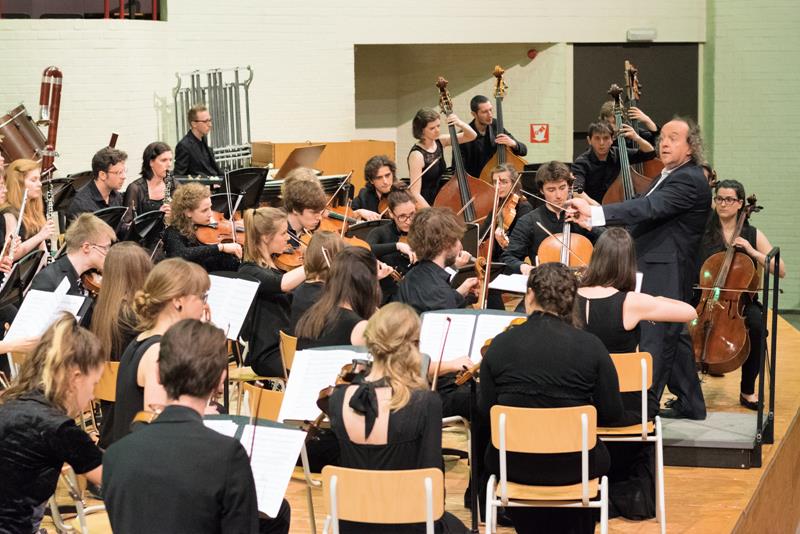 symfonieorkest LUCA o.l.v. Ivan Meylemans