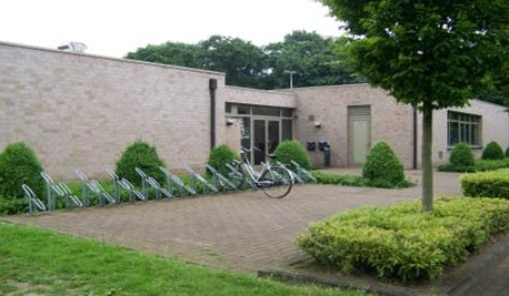 Buurthuis Sterbos