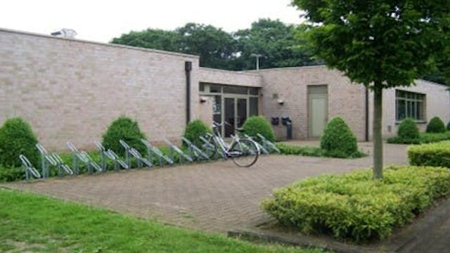 Buurthuis Sterbos