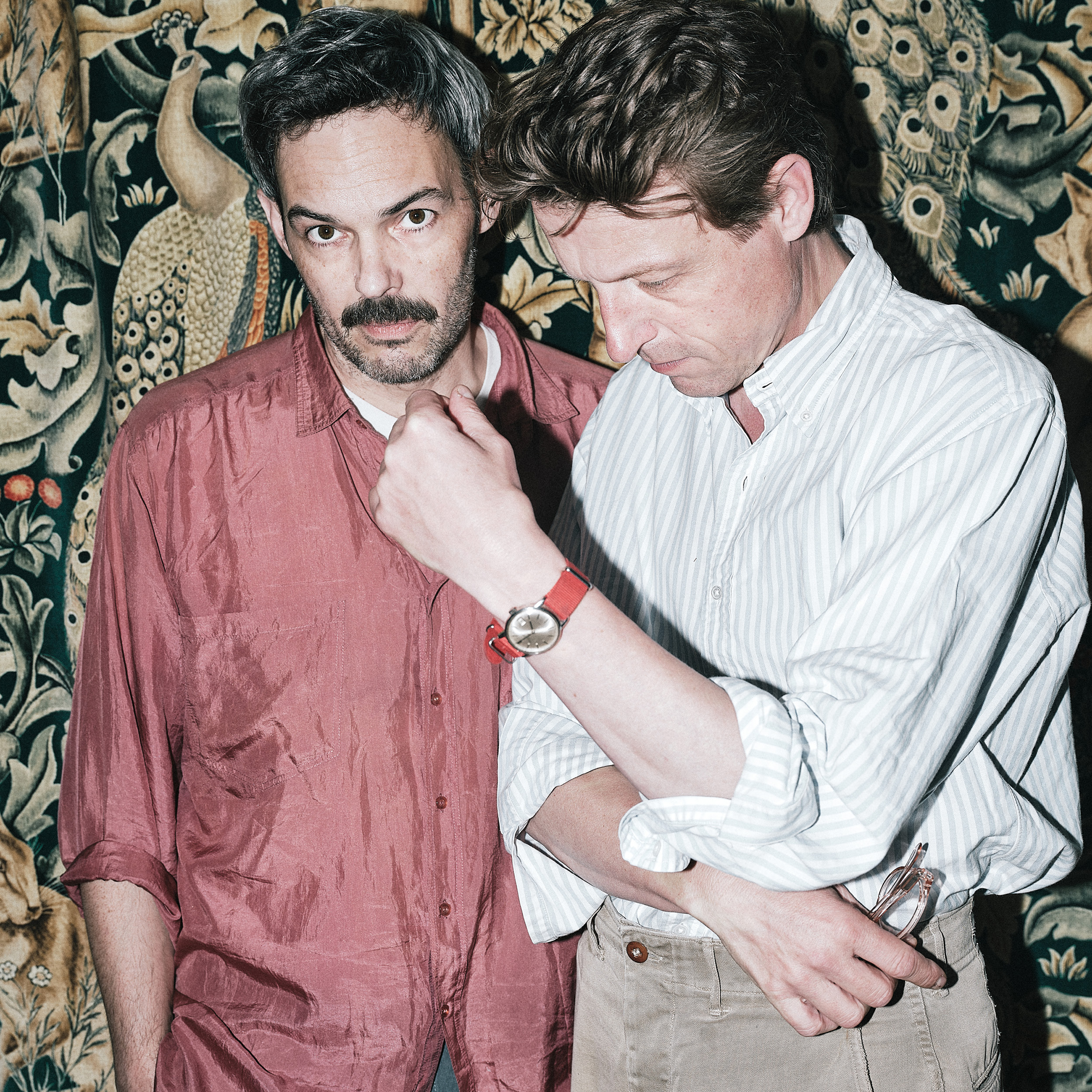 Na een wervelende festivalzomer en uitverkochte zaalconcerten in de Roma en AB, is het Das Pop-vuur in alle hevigheid weer opgeflakkerd.