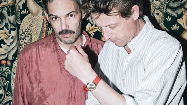 Na een wervelende festivalzomer en uitverkochte zaalconcerten in de Roma en AB, is het Das Pop-vuur in alle hevigheid weer opgeflakkerd.