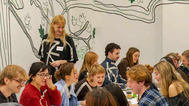 Bezoekers tijdens museumnacht in M Leuven