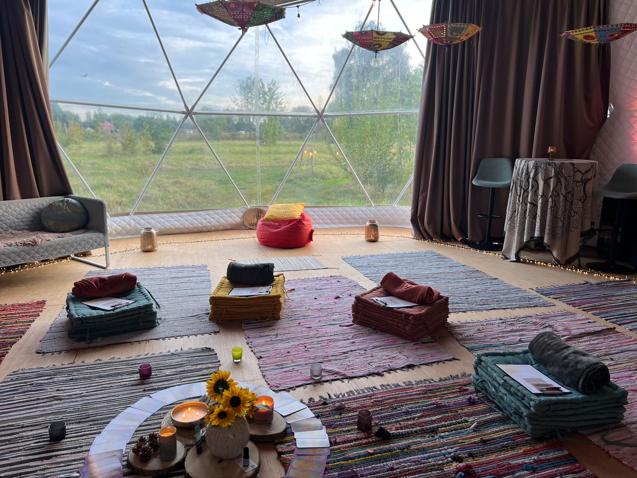 Een plek om te landen, te luisteren en te fluisteren