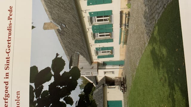 Bruegel schilderde de Watermolen van Pede, door brand verwoest in 1656 en nadien heropgebouwd. De gemeente Dilbeek werd eigenaar in 1989 en staat in voor restauratie en onderhoud.