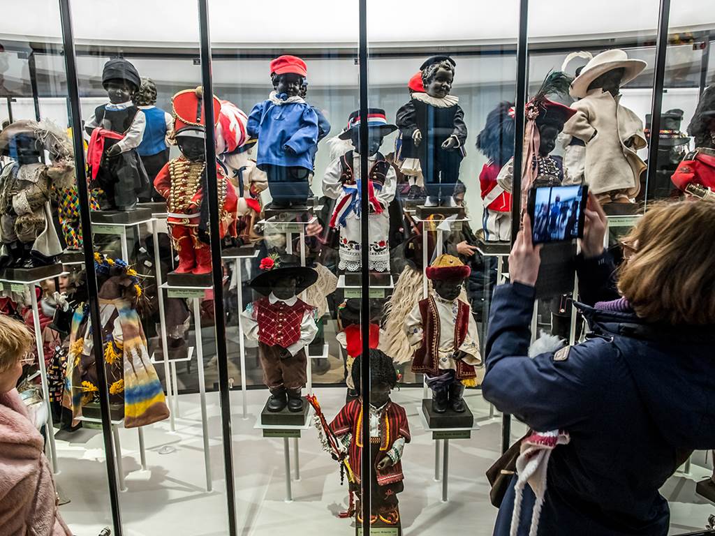 GARDEROBE MANNEKENPIS