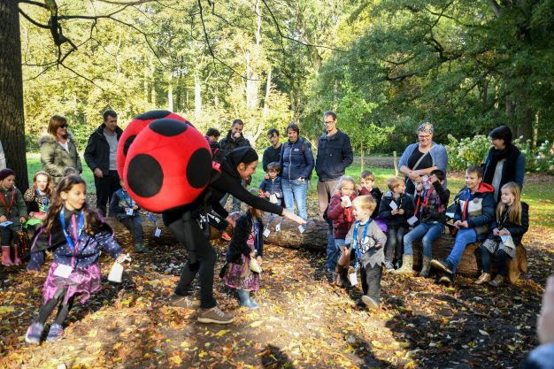 Op stap met Pim en Pam klein .jpg