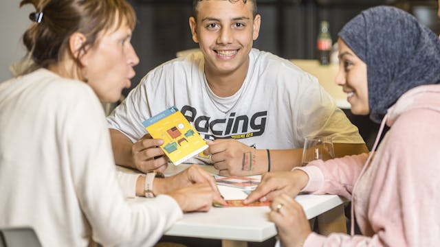 Praattafels Ruddervoorde