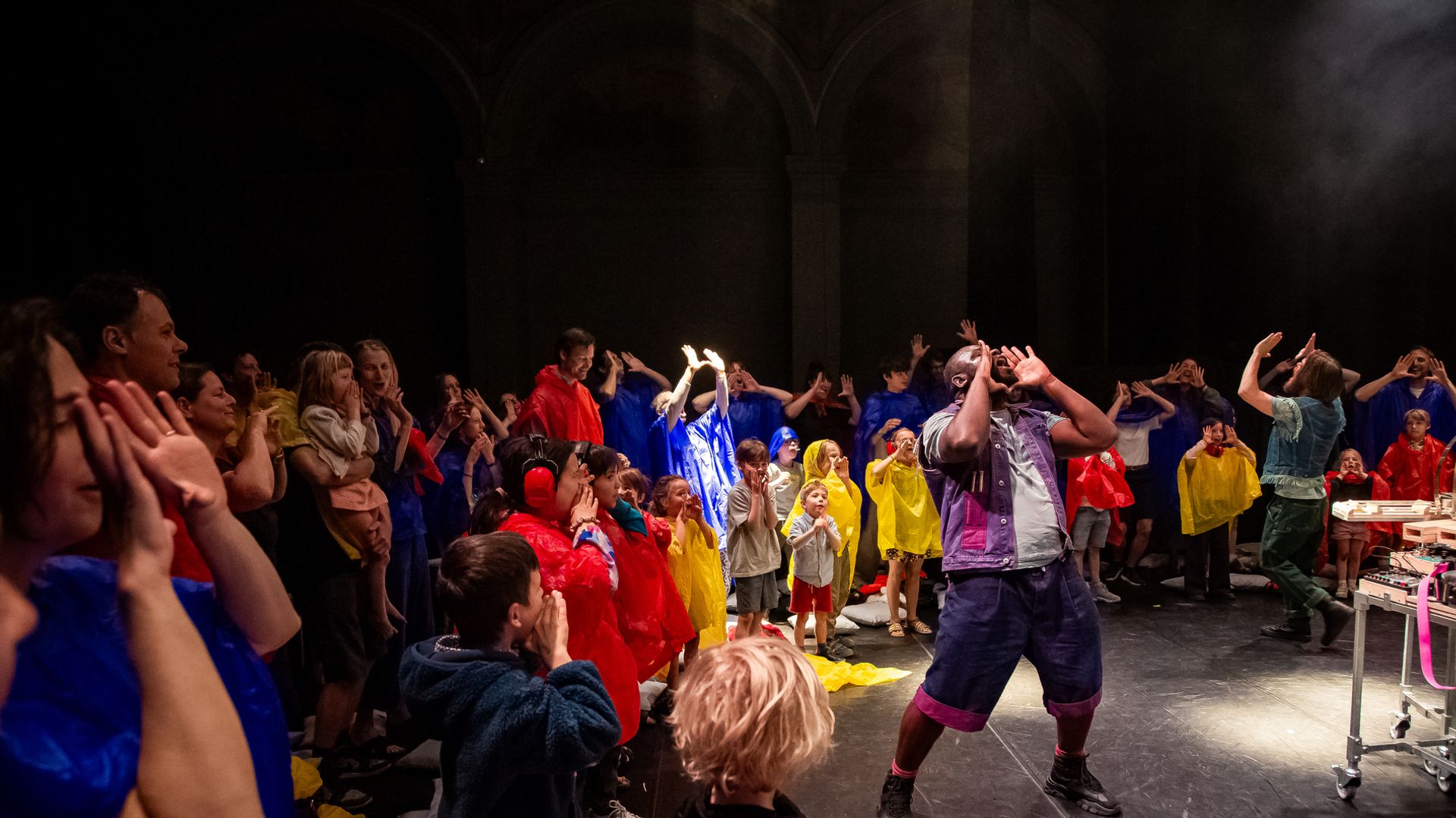 FEST - Zonzo Compagnie, Junior Akwety, Jochem Baelus & Lotte Vanhamel