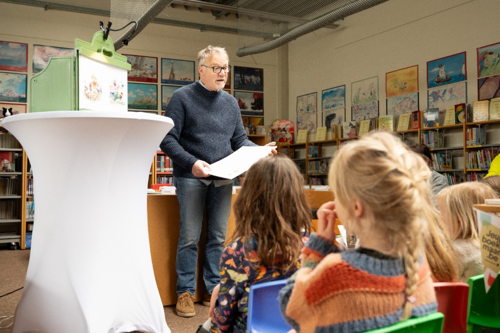 Afbeelding voor activiteit Komen luisteren naar verhalen