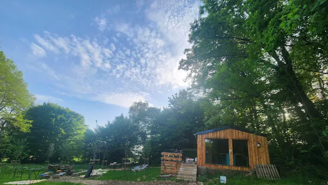 -lFVysiOSKGX9T5MNQX3Ew