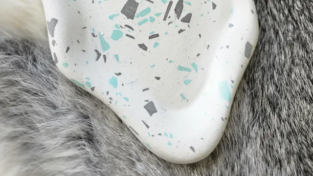 In een kleine groep laten ik jullie kennismaken met het maken van terrazzo, in een kleine groep gaan we stap voor stap door het proces. Voorkennis is niet nodig. Meer info op www.tendermoments.be
