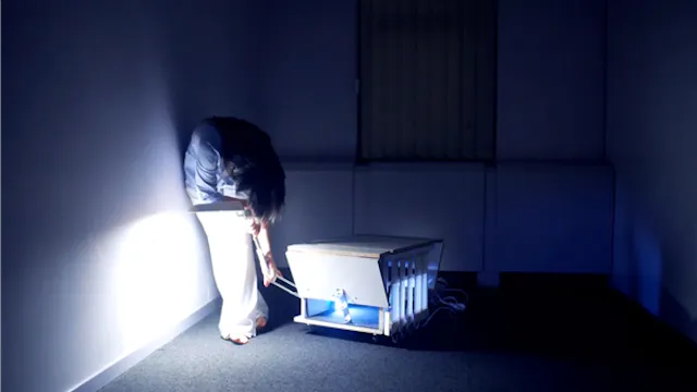 Hors Service - film en performance