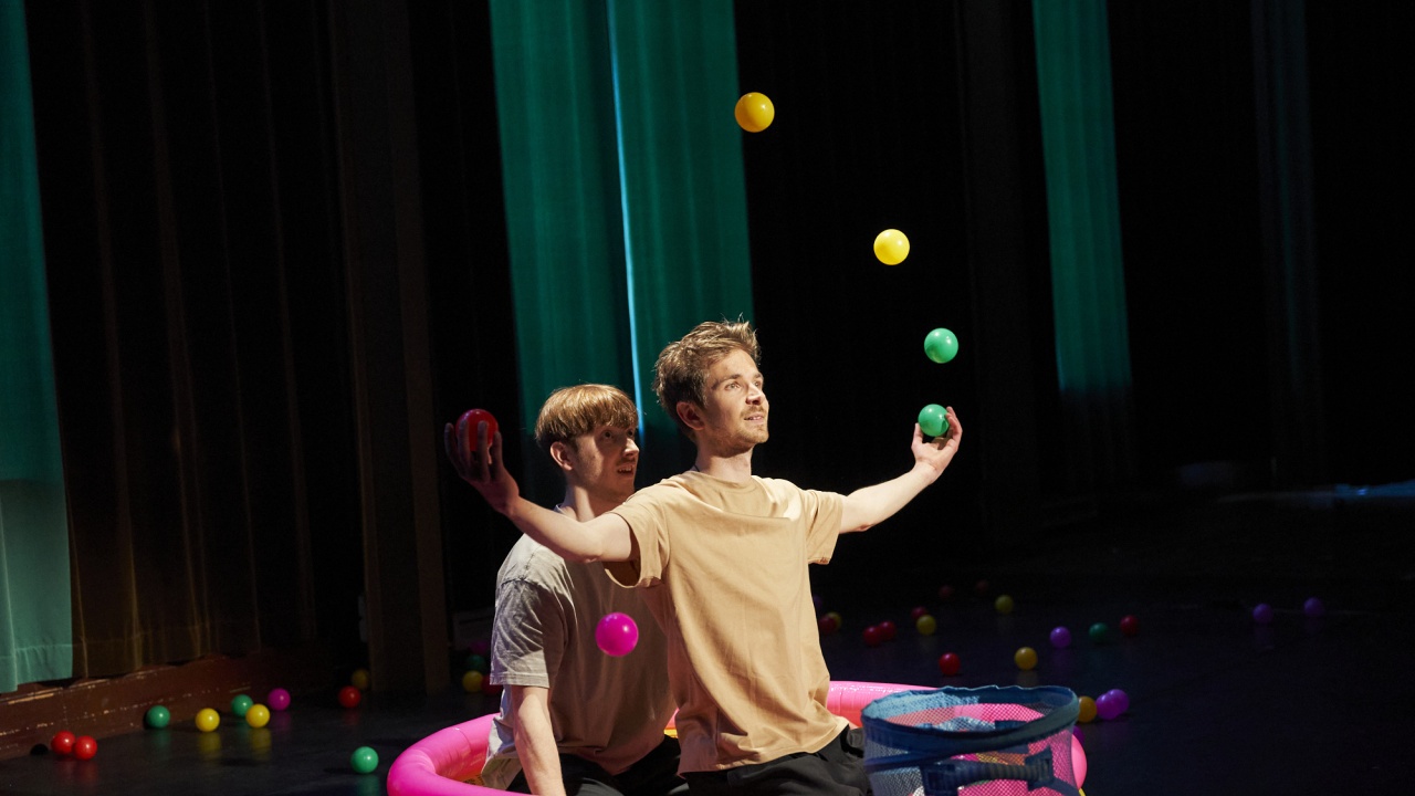 2026-01-25 Jam. Shenanigans  JonaHarnischmacherCircusstad05-05-23_DSC8552.jpg