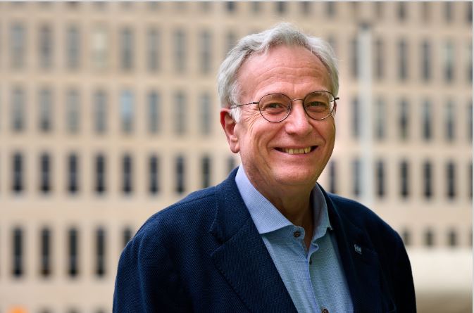 Dirk Devroey - dr Jean Cosyn.JPG