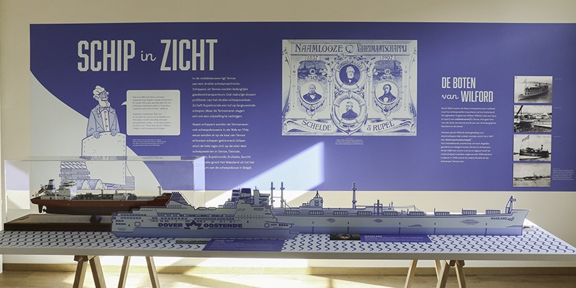 Sfeerbeeld van de expo Temse aan het water