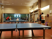 Pingpong in zaal 't Kranske/TTK-Real
