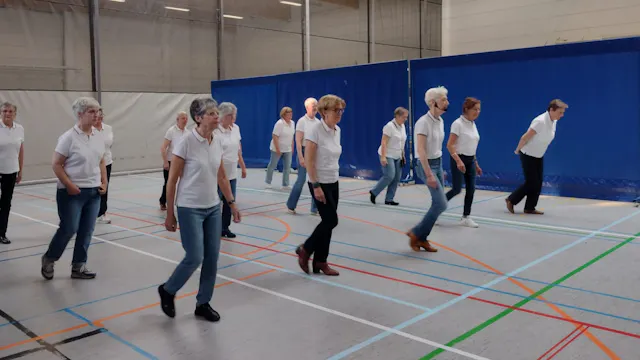 VLOTTE VOETJES NEOS BRAKEL-LIERDE