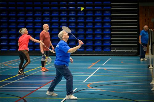 BADMINTON