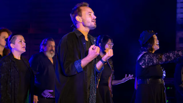 De zingende acteur - Ann Van Kerschaver (foto Liza Renders)