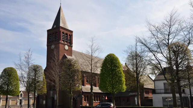 Kerk Sint-Michiels Rijselstraat 67 8200 Sint-Michiels