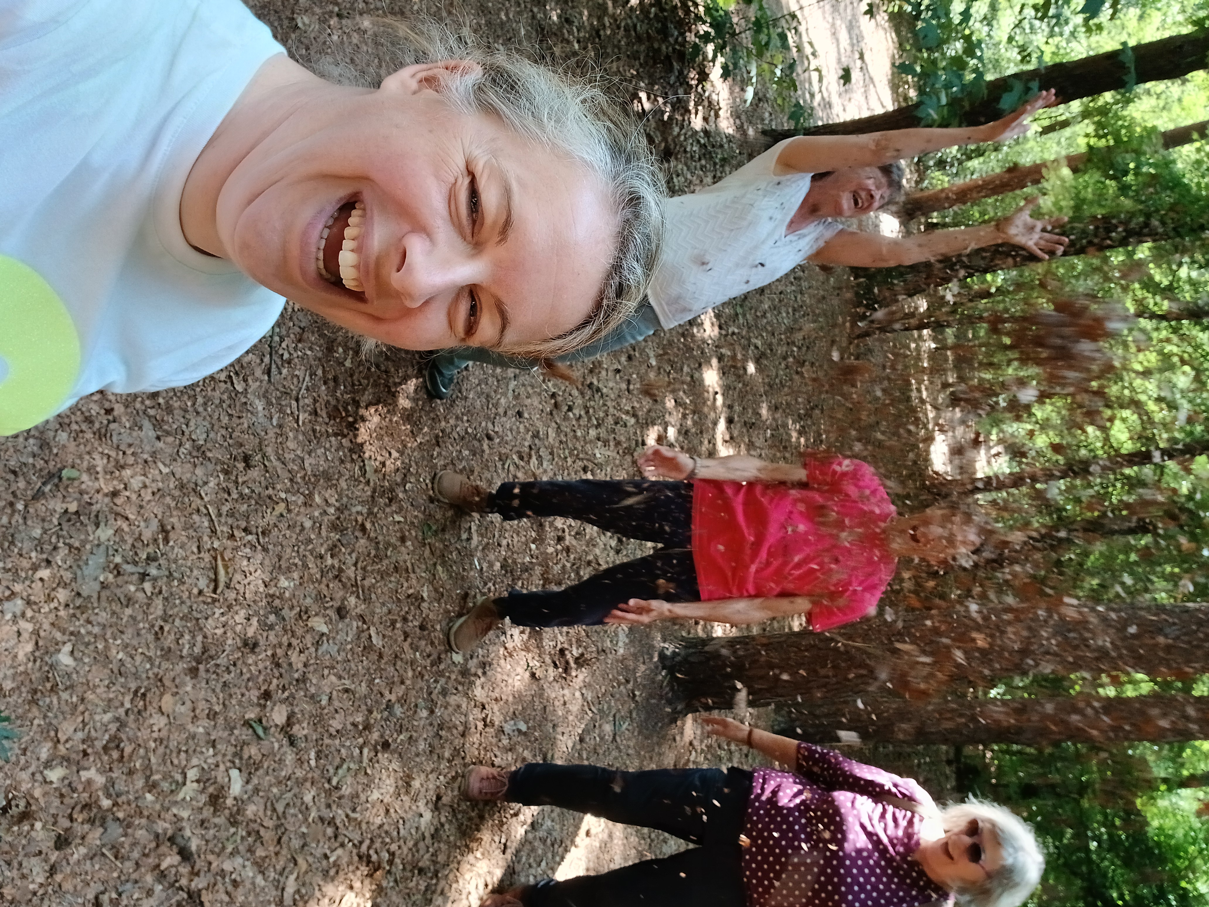 Lachwandeling in de natuur
