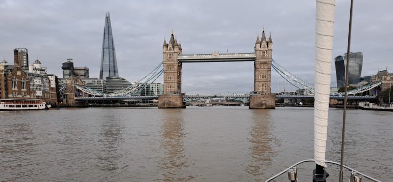 Tower Bridge vanop de Elise