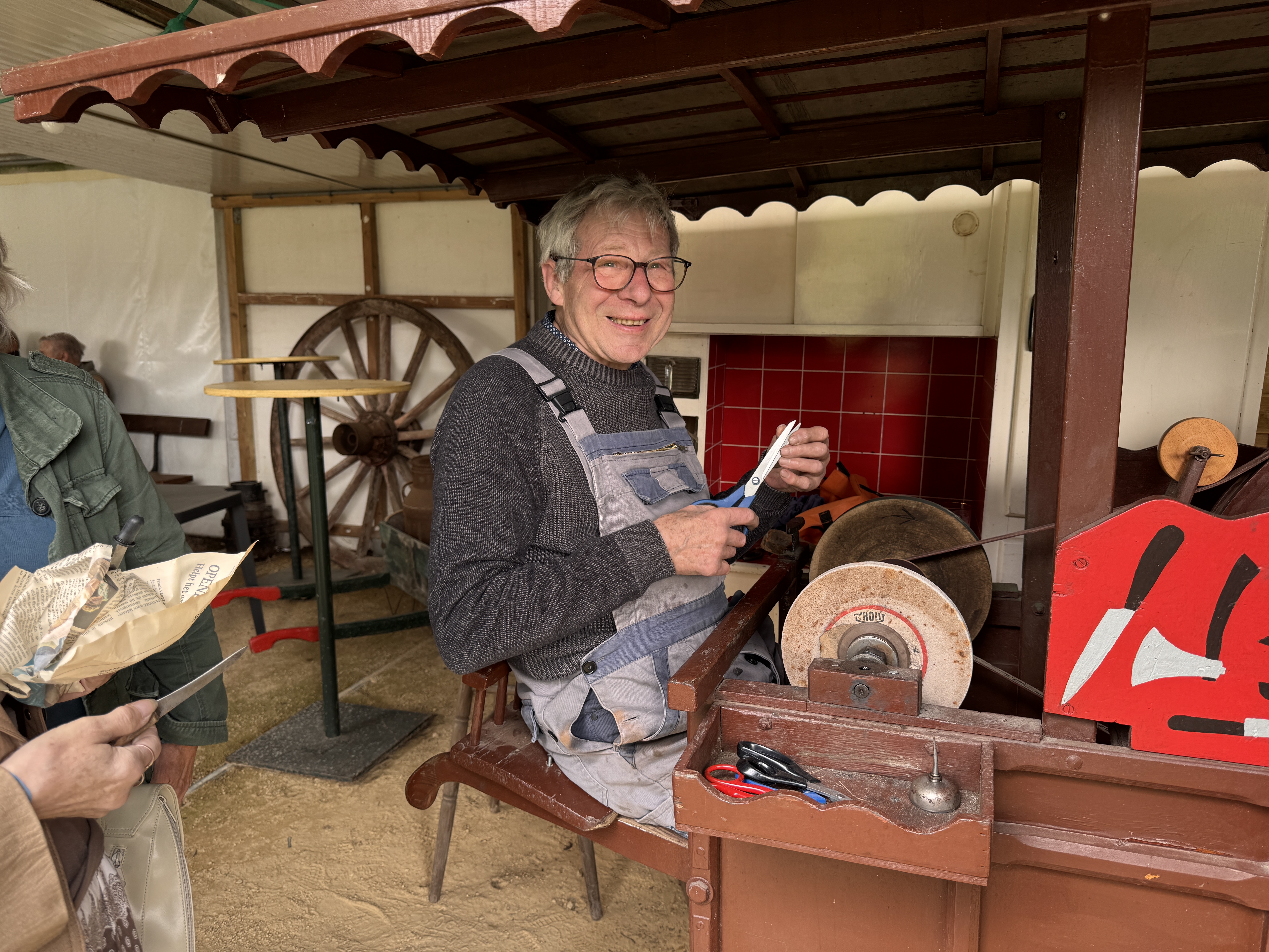 De scharensliep aan het werk