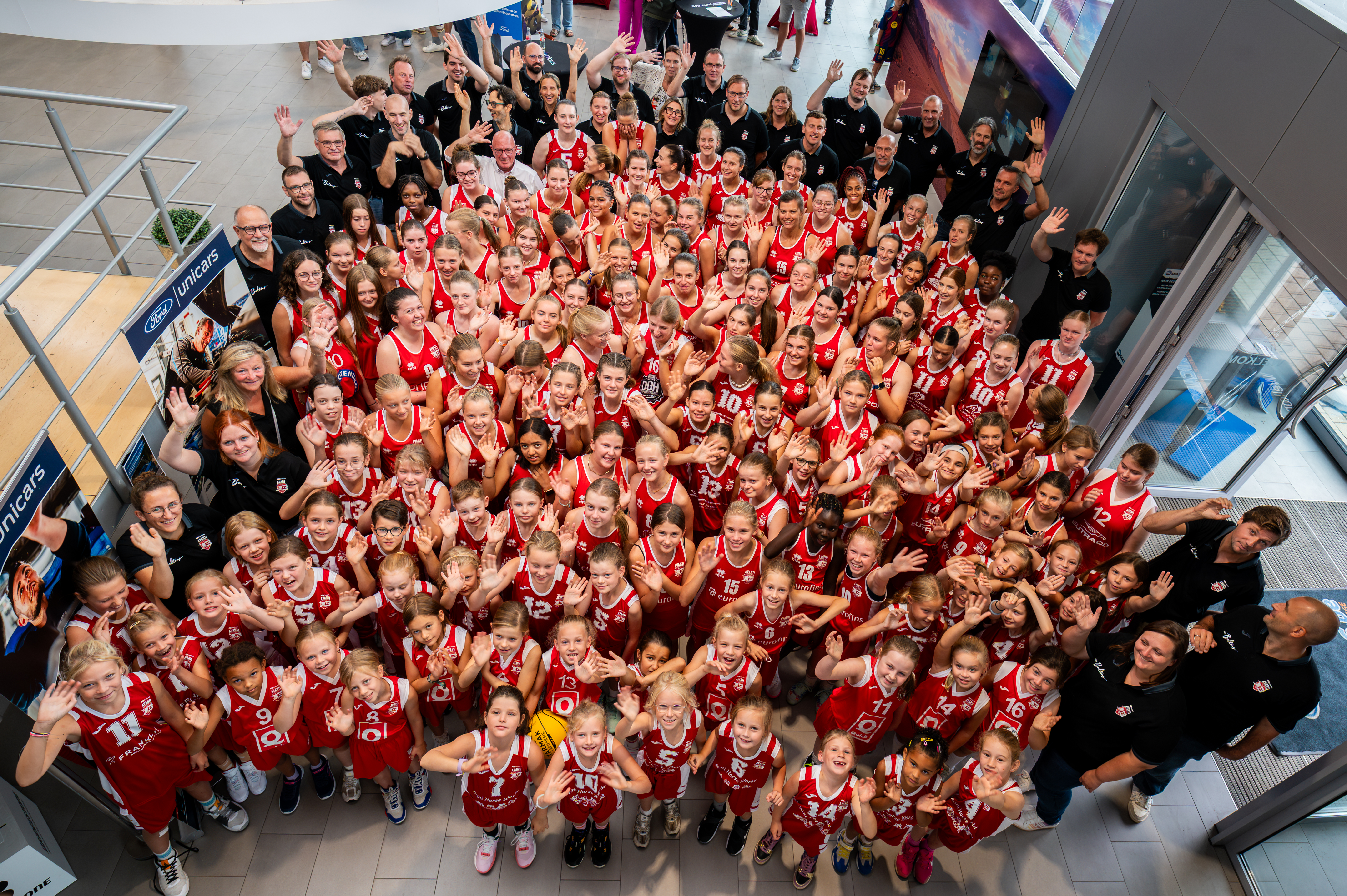 Ford Unicars avanti brugge dames