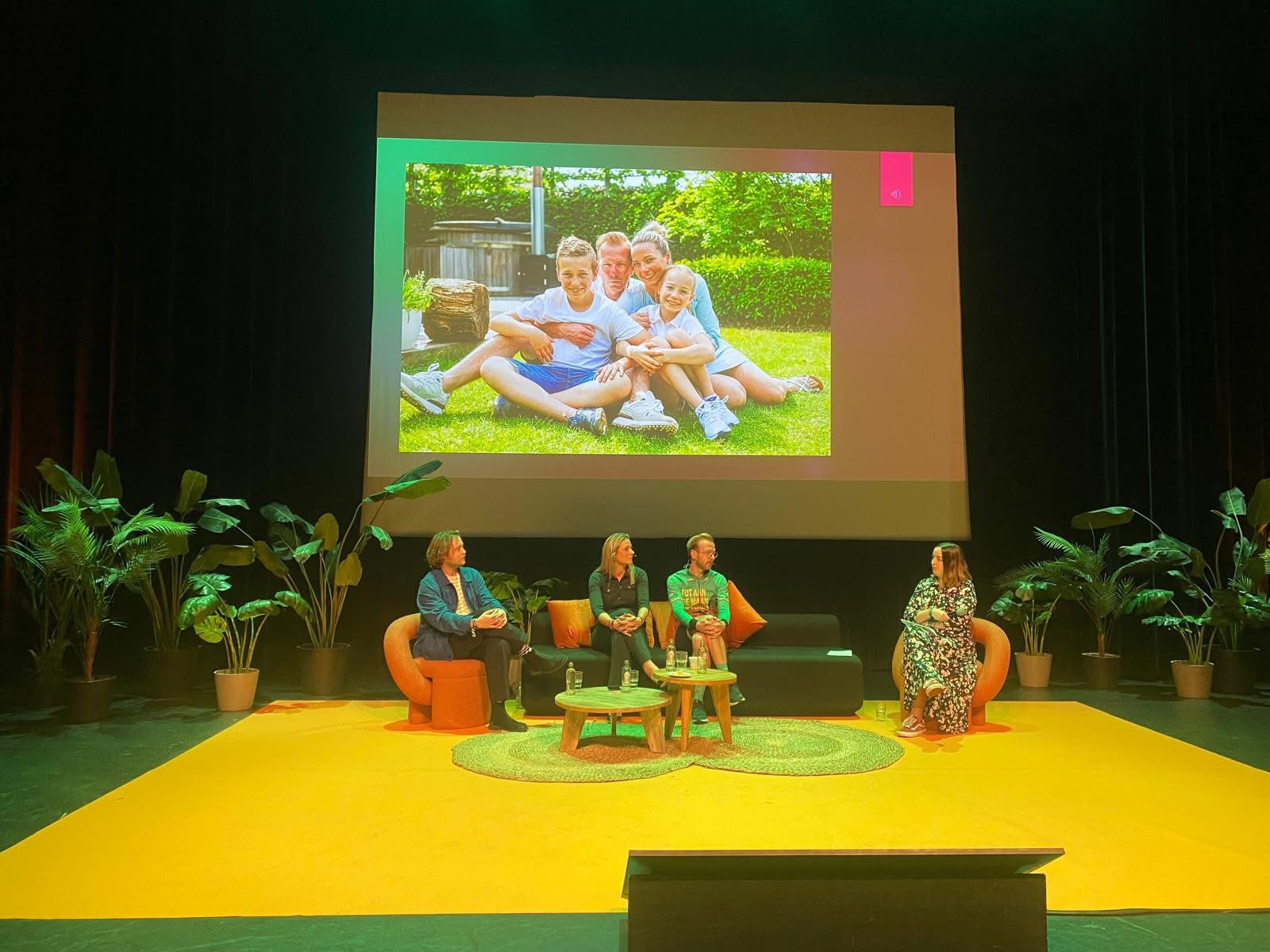 Podcast ‘tot aan de maan en terug’, panelgesprek 