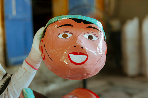 Mask'arade : het magische schild met Train World en Amadeo Kollectif