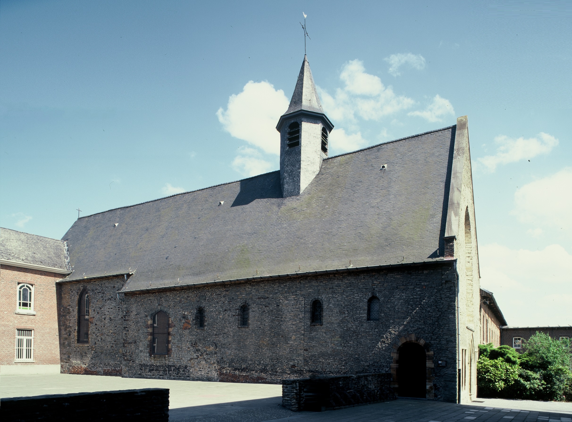 Romaanse kerk Hunnegem