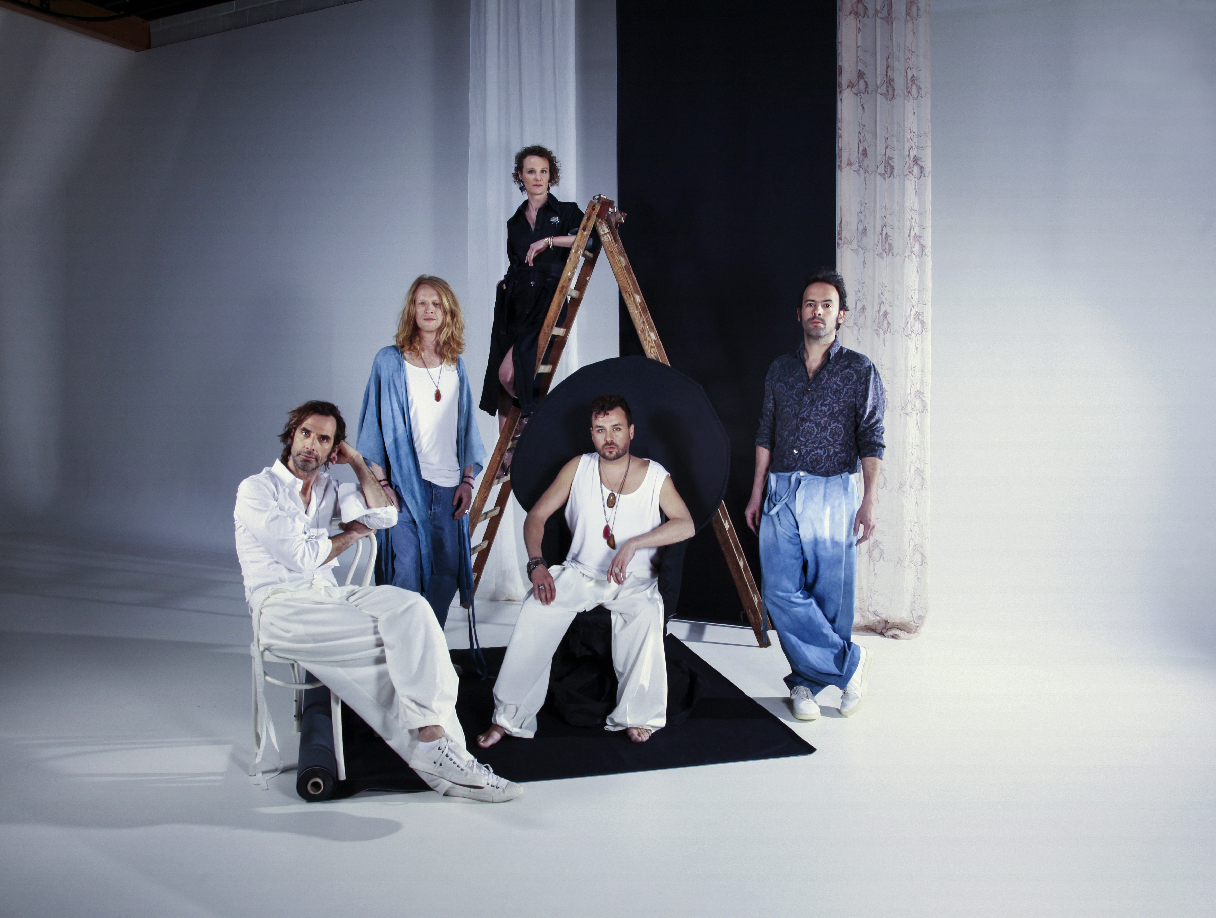 250425 Dez Mona 1.jpg