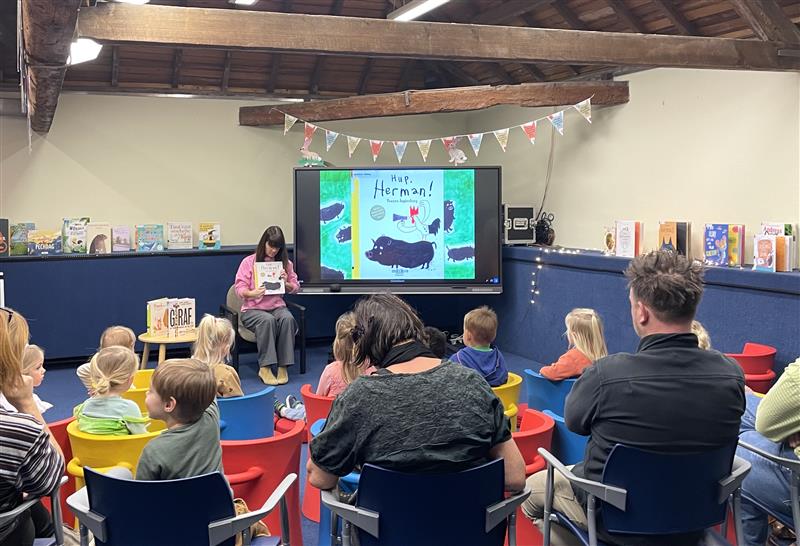 Voorleesuurtje Lokeren