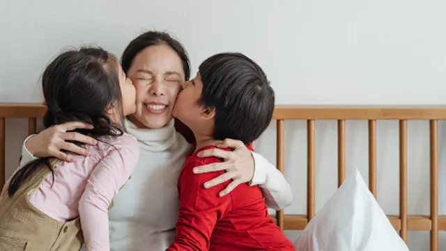 Mama met twee kindjes