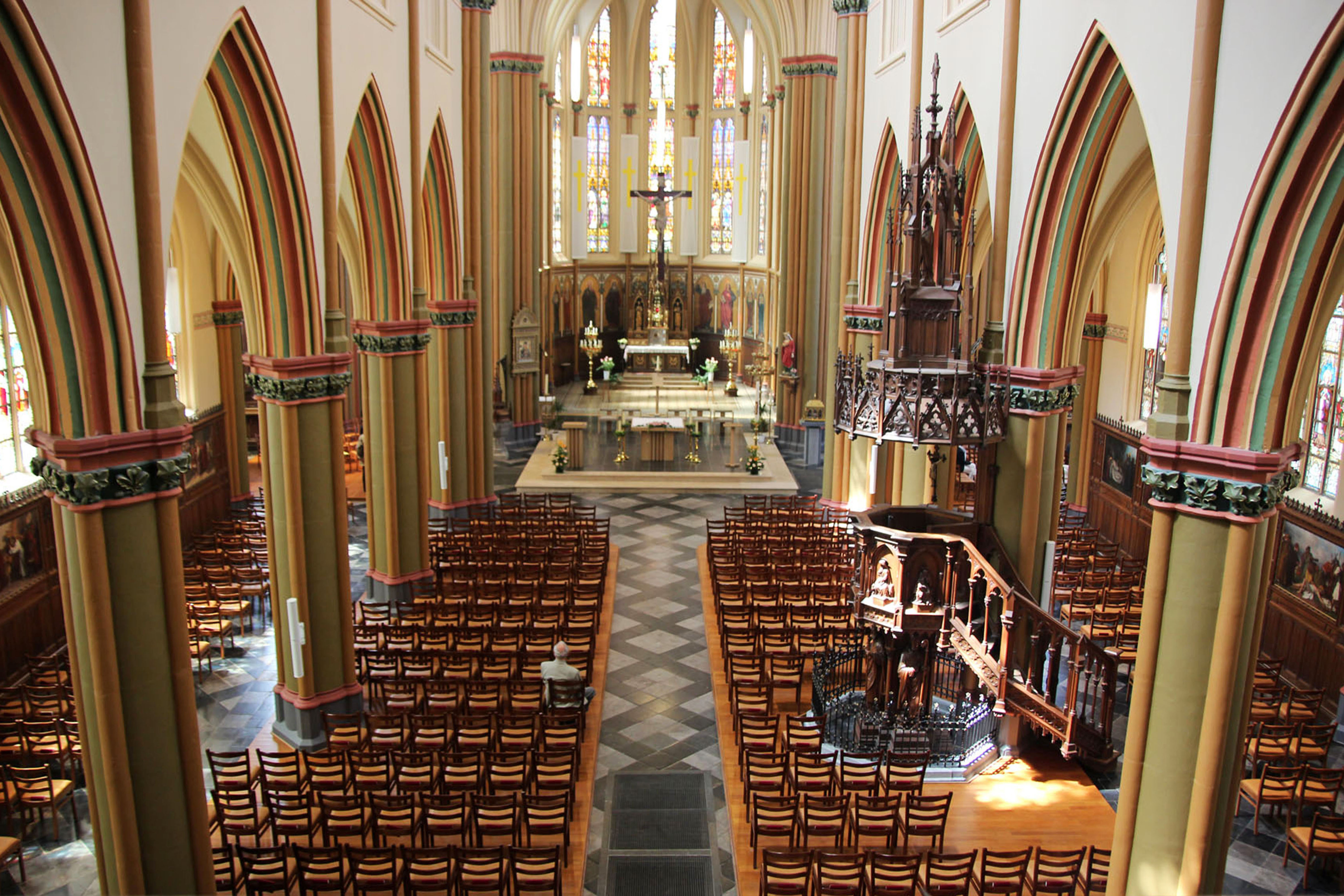 Lezing door Jean Maenen en Simone Put : de St. Ursulakerk van Lanaken