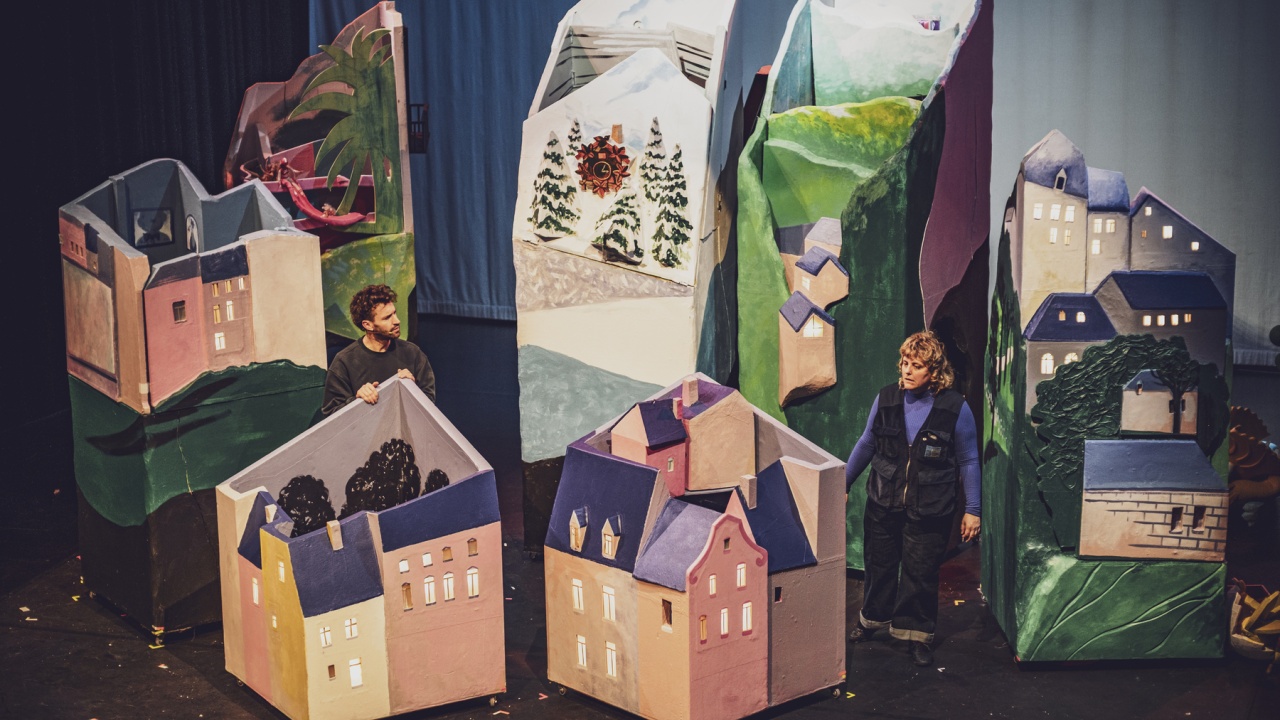 AMAI SPECIAAL CHAPEAU