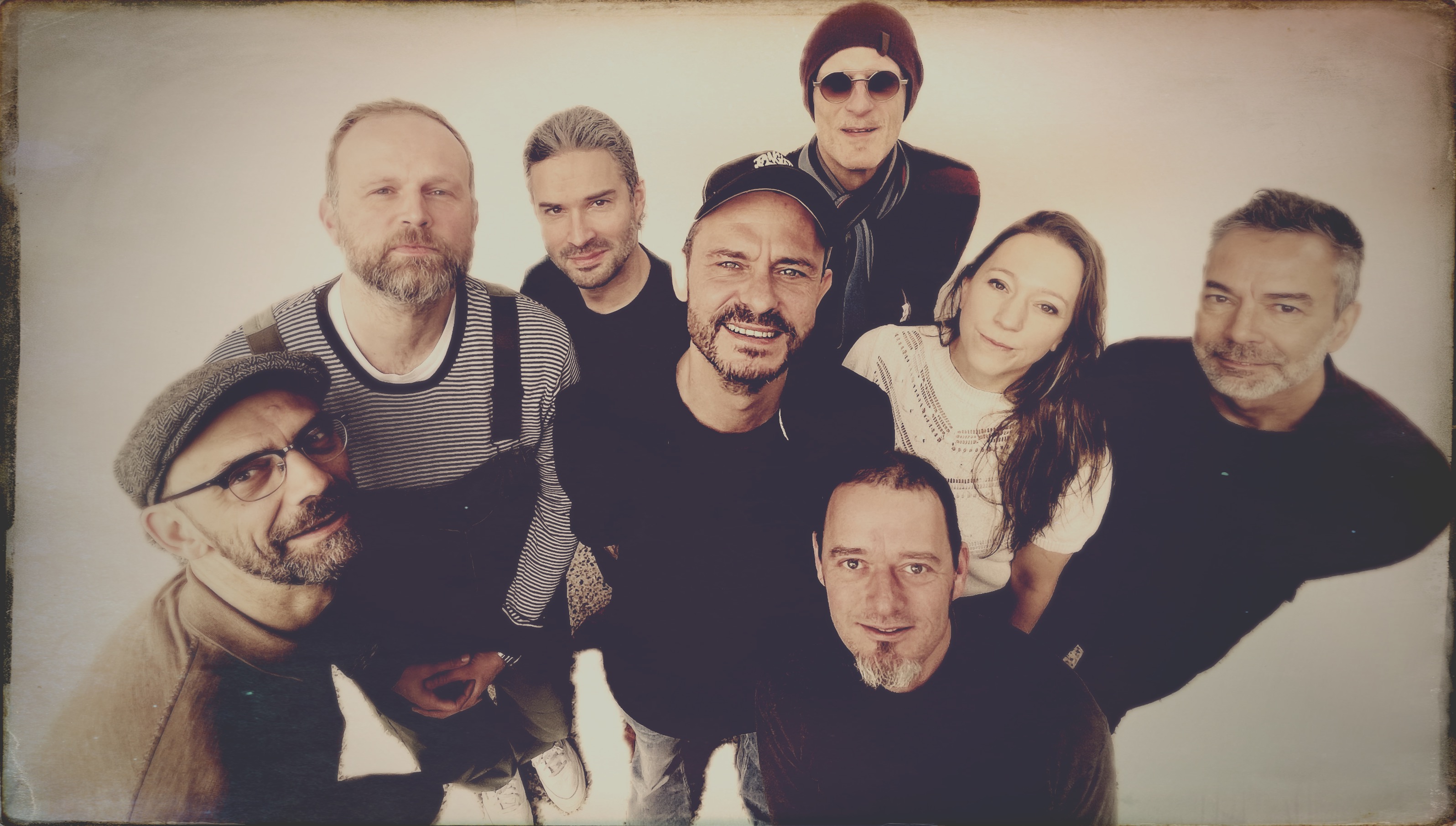 TIJS VANNESTE & DE PARADIJSVOGELS