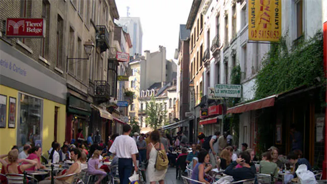 Eropuit met de buren: Bezoek aan de Matongé wijk