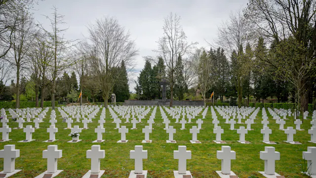 Het ereperk op de begraafplaats van Mortsel-dorp
