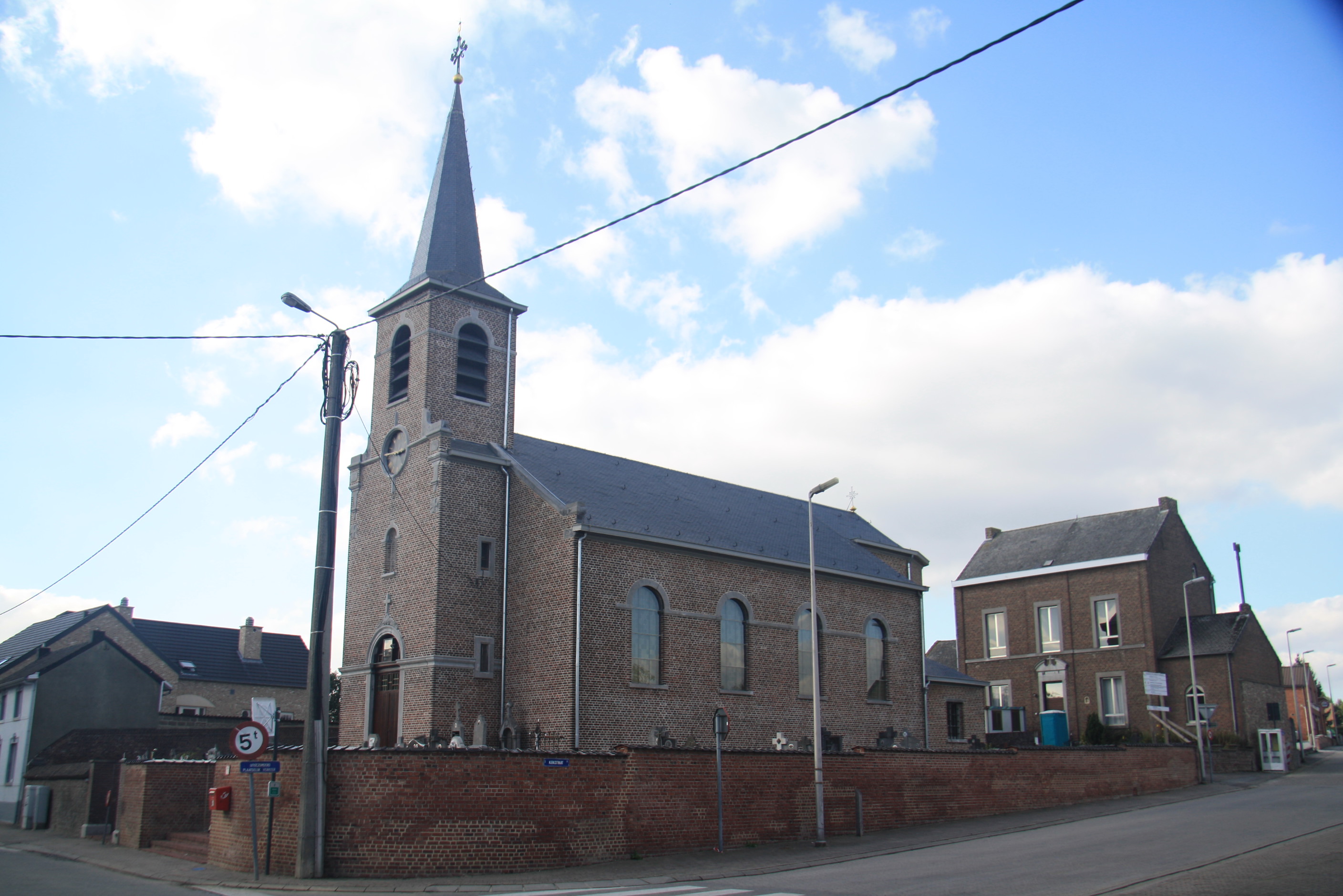 Sint-Servatiuskerk Koninksem