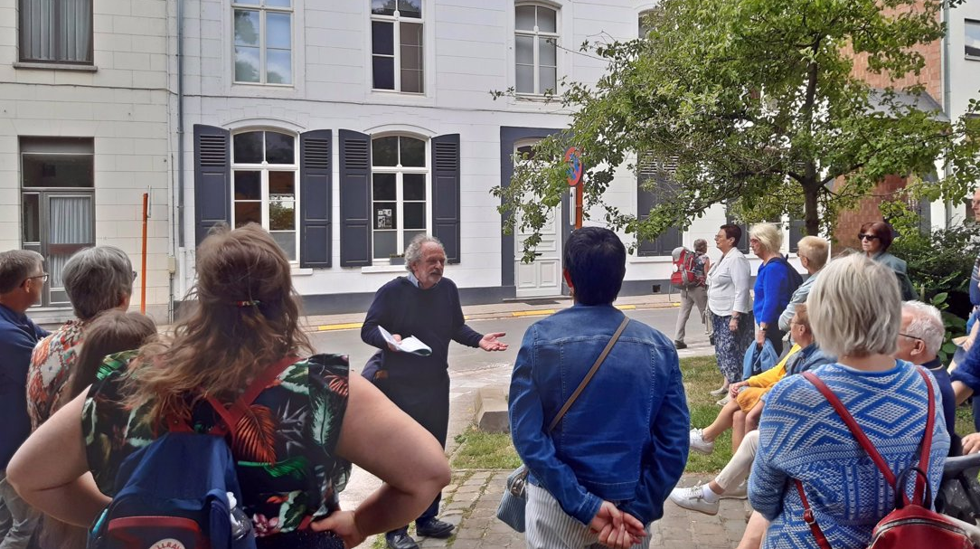 Themaroute Diest. Over bittere pillen en stinkende wonden.