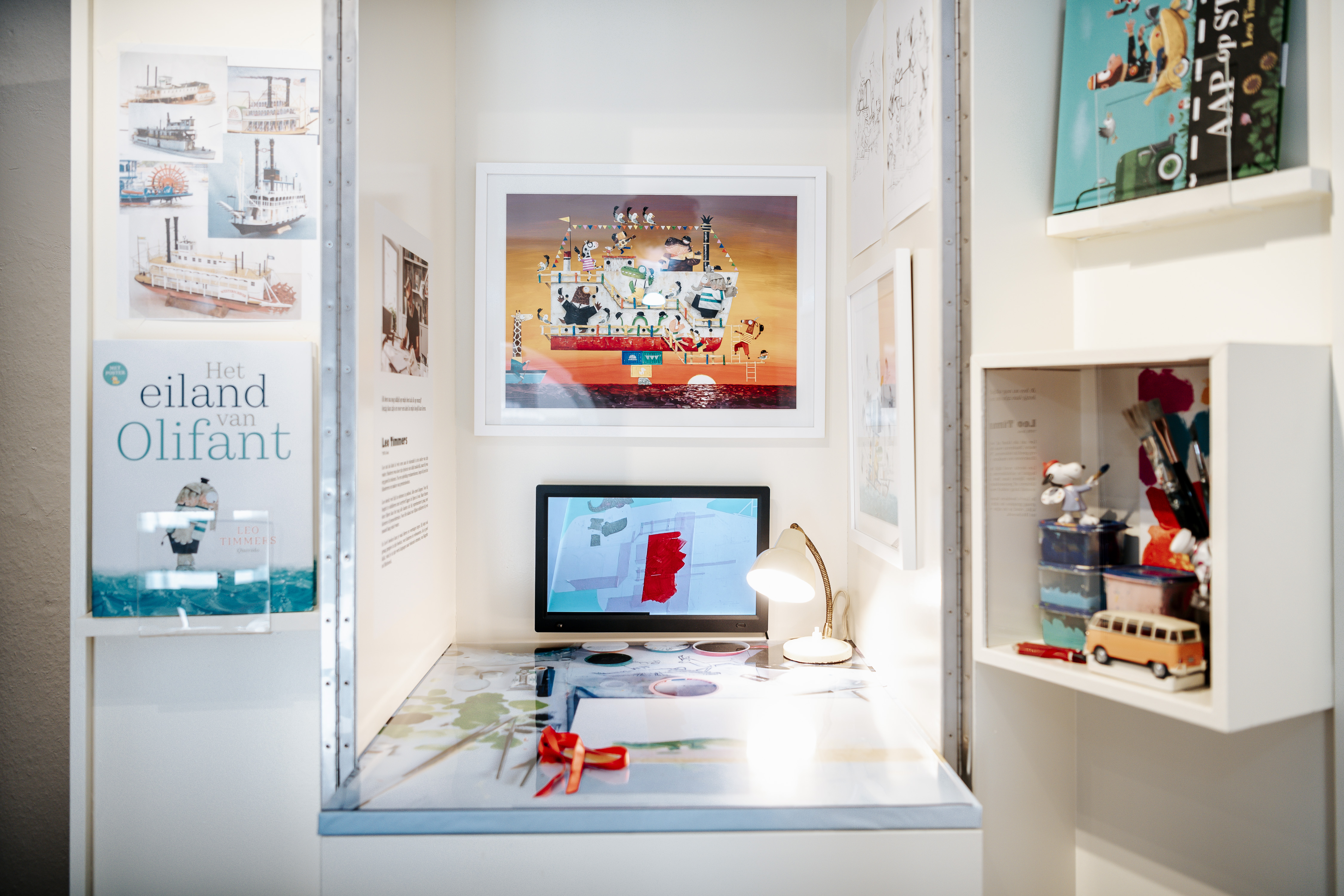 Het mini-atelier van Leo Timmers.