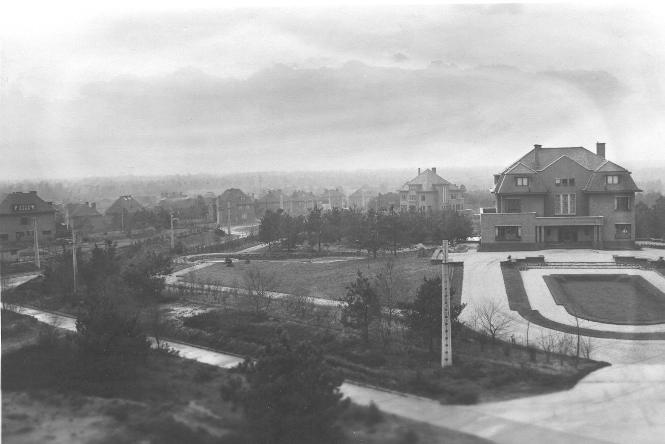 Villa directeur (architect Isia Isgour) wijk Meulenberg