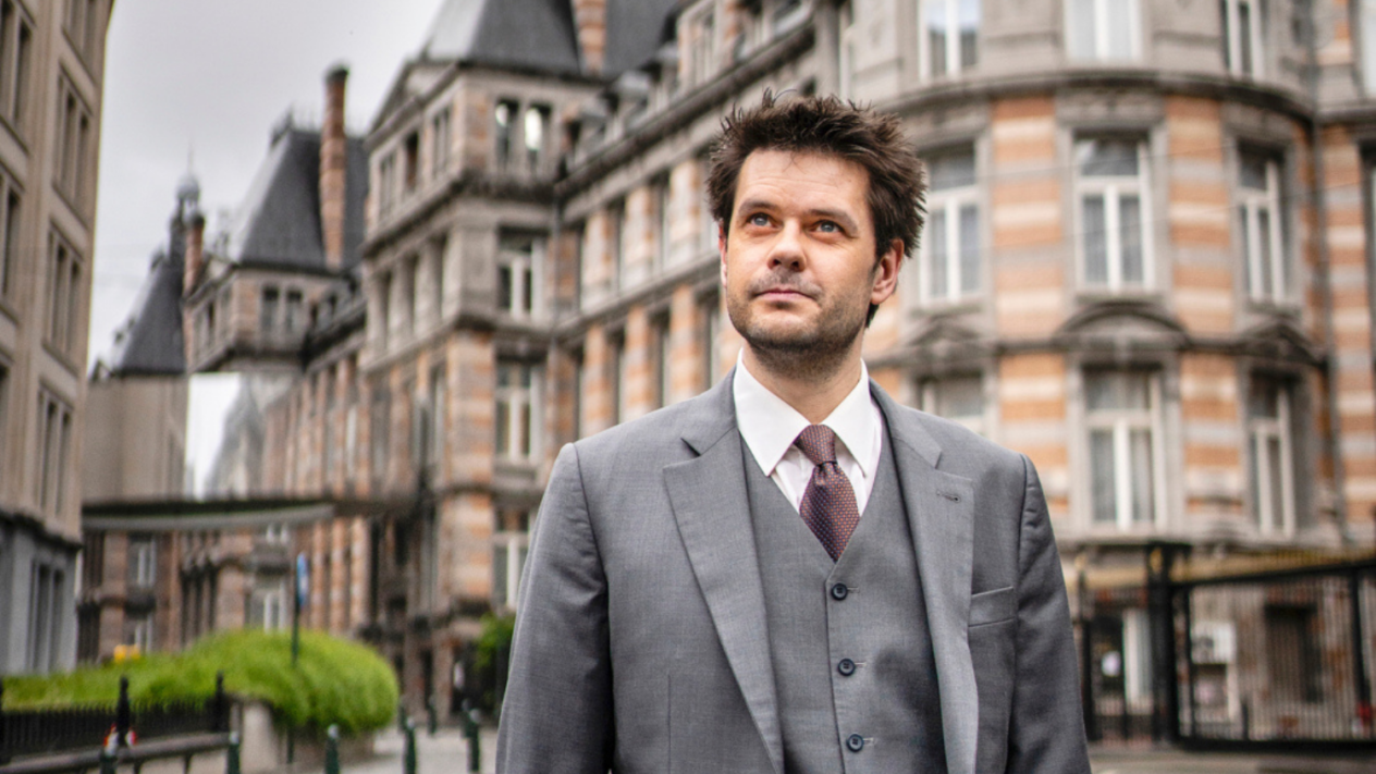 Prof. dr. Kenneth Lasoen