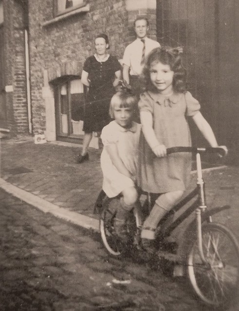 Een Joods meisje, ondergedoken bij de familie Janssens in Brugge